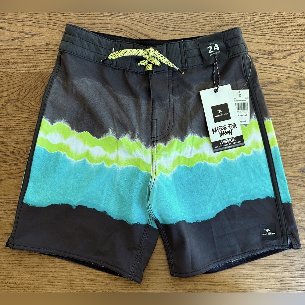 RIP CURL Mirage Boardshort - Size 24 Boys - NWT